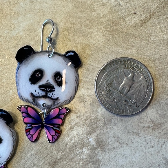 Giant panda face handpainted earrings w butterfly charm lightweight original - Picture 4 of 4